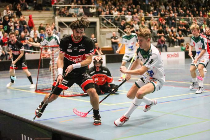 Swiss Unihockey hat wegen Corona den Spielbetrieb in allen Ligen vorübergehend unterbrochen – so also auch beim UHC Uster. UHC Uster