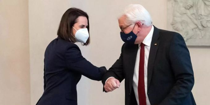 Berlin/Minsk - Steinmeier trifft Oppositionsführerin Tichanowskaja
