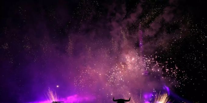 Ein Feuerwerk Ein Feuerwerk
