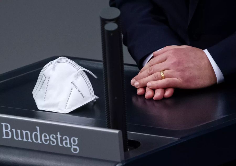 Bundestag FFP2-Maske