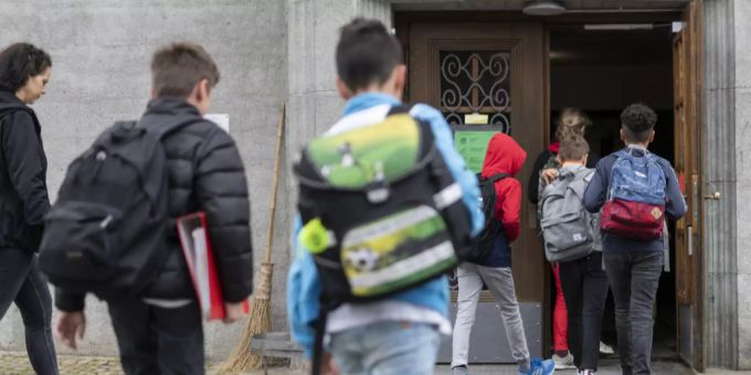 Gehören Kinder zu den Treiber der Corona-Pandemie? Die Experten sind sich uneinig. Coronavirus Schule Kinder