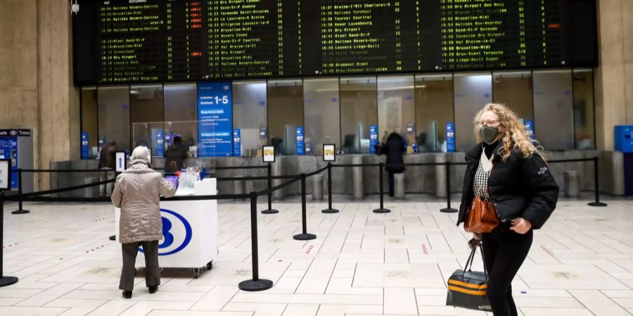 passagiere brüssel hauptbahnhof SVP