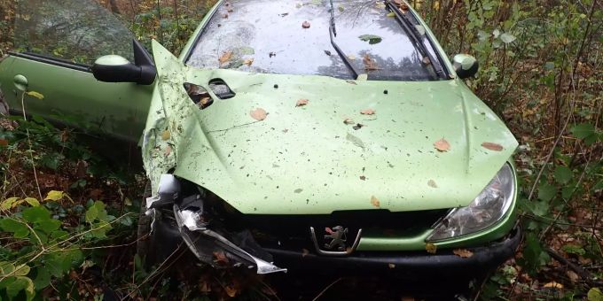 Die Autofahrerin wurde beim Unfall verletzt.