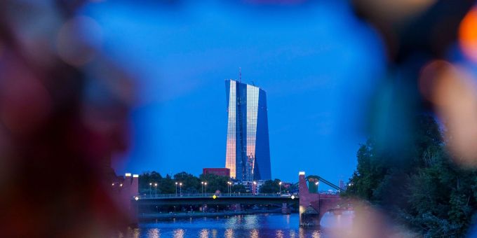 Die Europäische Zentralbank (EZB) entscheidet über eine weitere Zinserhöhung. Die Europäische Zentralbank (EZB) entscheidet über eine weitere Zinserhöhung.
