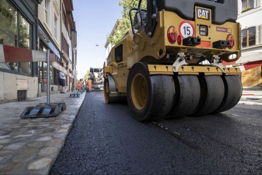 grüner asphalt