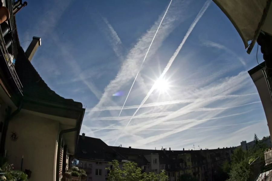 Chemtrails Kondensstreifen Klima