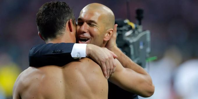 Bei Real Madrid ein Herz und eine Seele: Cristiano Ronaldo und Trainer Zinédine Zidane. Ronaldo Zidane