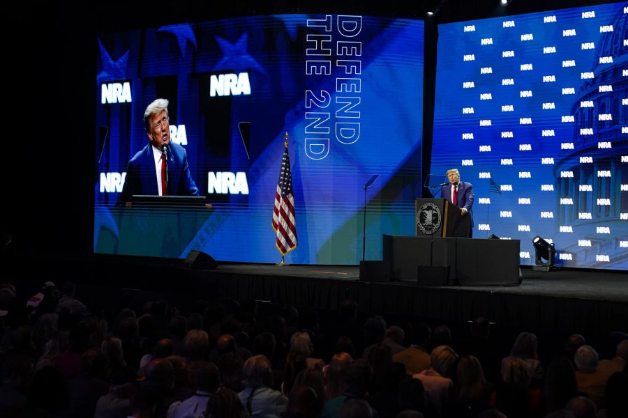 Donald Trump spricht am Freitag an der NRA-Jahresversammlung in Indianapolis.