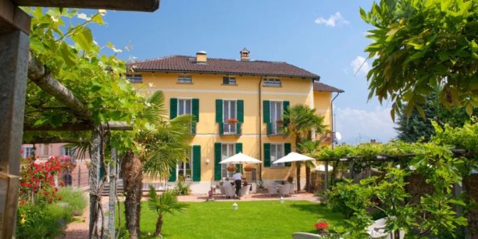 Laut GastroTicino sind die Umsätze in Bellinzona und Umgebung in den letzten sechs Monaten um 20 bis 50 Prozent eingebrochen. (Archivbild) Tessiner Hoteliers rechnen über Ostern mit einem Rückgang der Gästezahlen verglichen mit dem Vorjahr. Insbesondere in den 4- und 5-Sterne-Hotels dürften die Übernachtungen zurückgehen.(Archivbild)