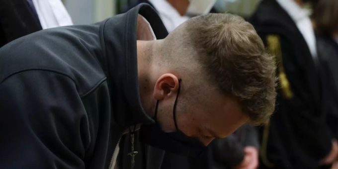 Finnegan Lee E. hört die Urteilsverkündung während eines Prozesses in Rom. Prozess um getöteten Polizisten in Italien