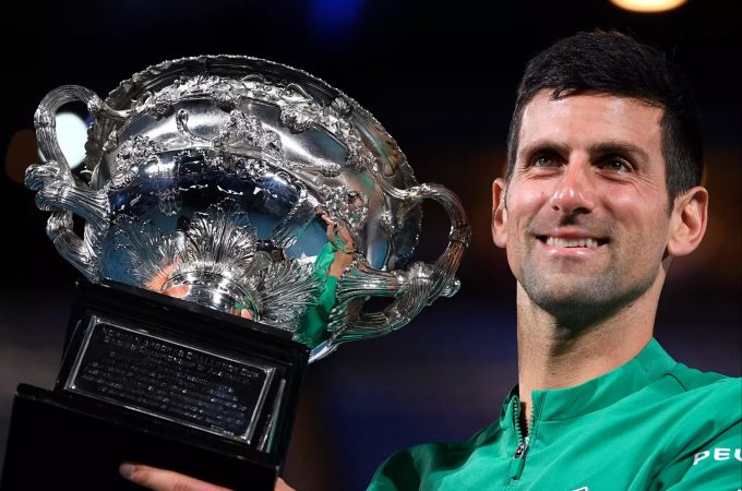 Zum 18. Mal kann Novak Djokovic eine Grand-Slam-Trophäe in die Höhe stemmen. Novak Djokovic