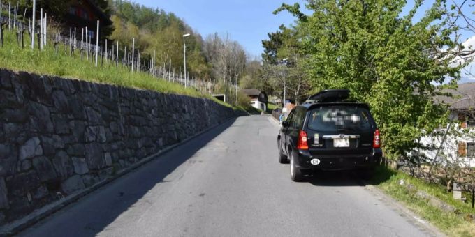 Der 21-jährige Unfallverursacher war nicht im Besitz des erforderlichen Führerausweises. Unfall