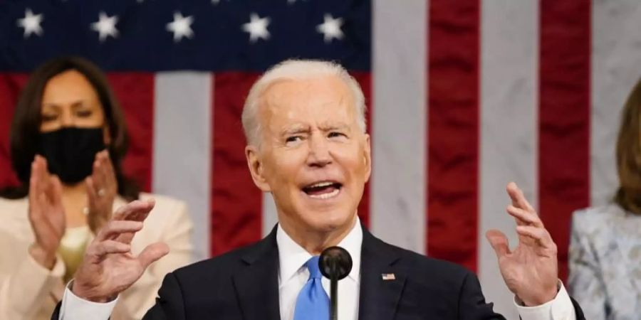 US-Präsident Joe Biden hat jüngst gewaltige Investitionspläne vorgestellt, die die US-Wirtschaft voranbringen sollen. Foto: Melina Mara/Pool via Xinhua/dpa