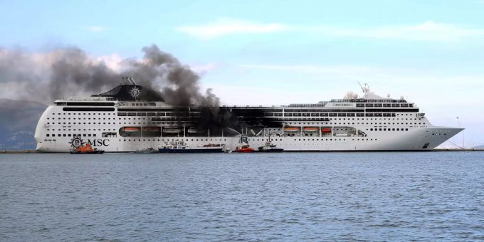 Auf der «MSC Lirica» vor der Insel Korfu brennt es. korfu
