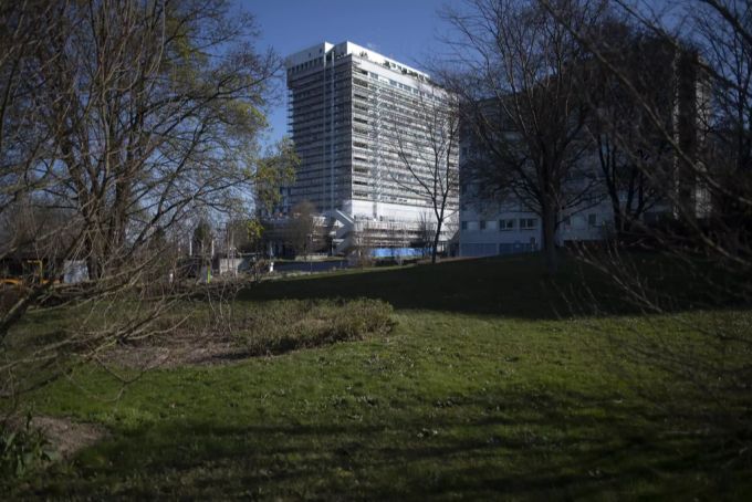 Blick auf das Spital Frauenfeld mit dem alten Bettenhaus, Bildmitte, am Dienstag, 24. März 2020, in Frauenfeld. Spital Frauenfeld