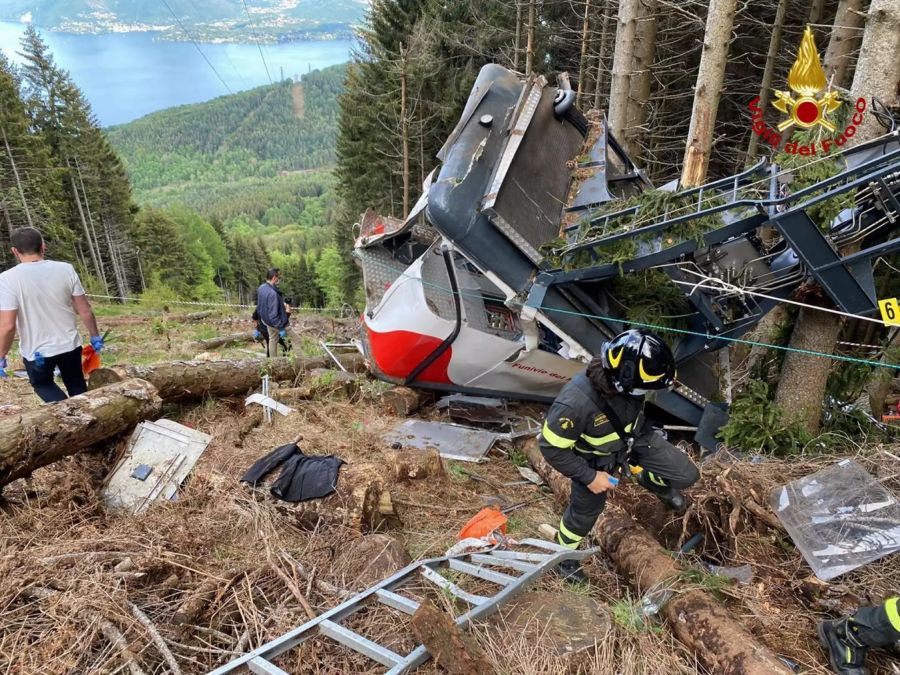 Insgesamt starben 14 Menschen, nur der fünfjährige Eitan überlebte.