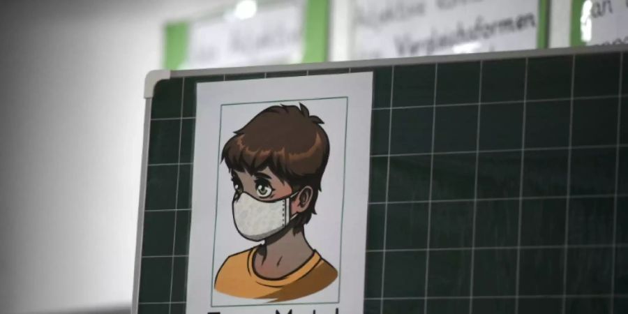 Schild in einer Dortmunder Schule