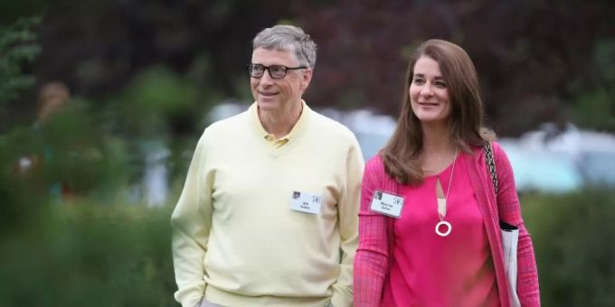 Washington - Bill und Melinda Gates lassen sich nach 27 Jahren scheiden