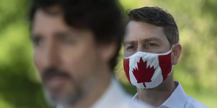 Canada Naked Lawmaker