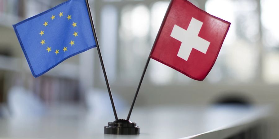 Nach zwei Verhandlungsrunden hat die EU-Kommission der Schweiz einen Brief mit Fragen geschickt. Aufgrund der Antworten will Brüssel dann entscheiden, wie es in der Beziehung Schweiz-EU weiter geht. (Symbolbild)