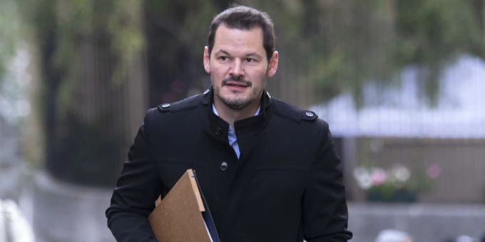Genfer Ex-Staatsrat Maudet verzichtet nicht auf Rentenanspruch. maudet