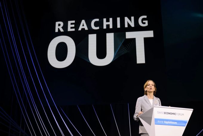 Anne Applebaum hielt am Donnerstag ihre Rede am Swiss Economic Forum unter dem Motto «Reaching Out» applebaum