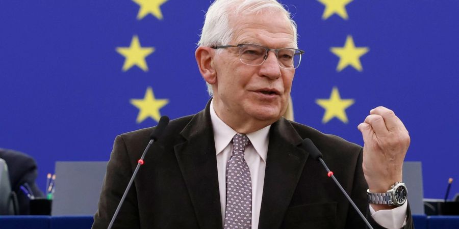 Der EU-Aussenbeauftragte Josep Borrell erwartet keinen schnellen Durchbruch bei den Verhandlungen um ein russisches Öl-Emargbo der EU.