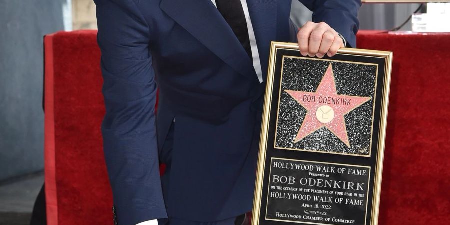 «Better Call Saul»-Star Bob Odenkirk wurde im April mit einem Stern auf dem Hollywood Walk of Fame geehrt.