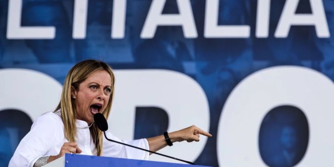 Neuwahl in Italien - Rechtsextremistin Meloni sieht sich bereit