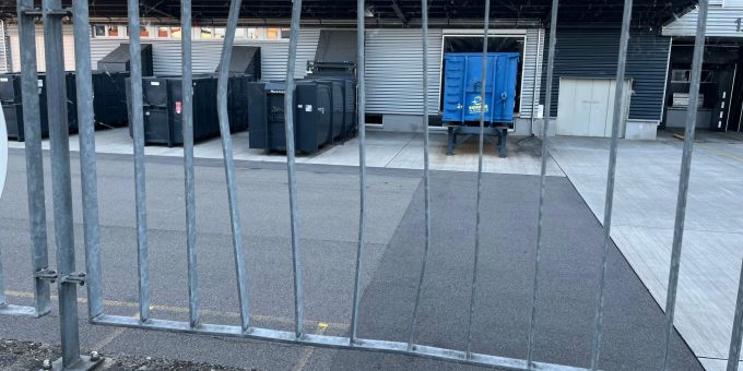 Oberbüren SG: Fahrunfähig in Geländer geprallt und weggefahren. Oberbüren SG