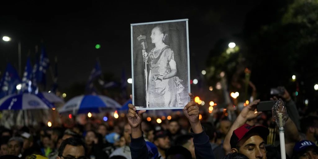 Conmemoración en Argentina del 70 aniversario de Evita Perón