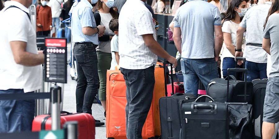 Nach zwei Jahren Corona-Pandemie haben die Schweizerinnen und Schweiz ihre Lust am Reisen wiederentdeckt. (Archivbild)