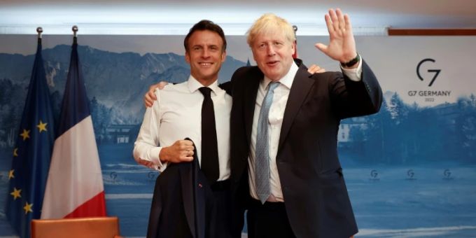 Macron und Johnson in Elmau Macron und Johnson in Elmau