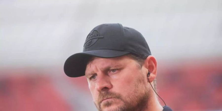 Paderborns Trainer Steffen Baumgart war zuletzt ein gefragter Mann. Foto: Rolf Vennenbernd