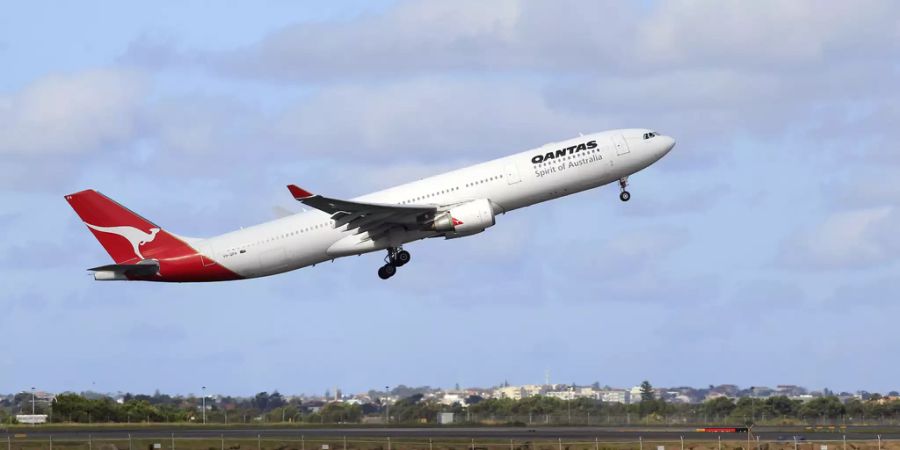 Qantas Airways