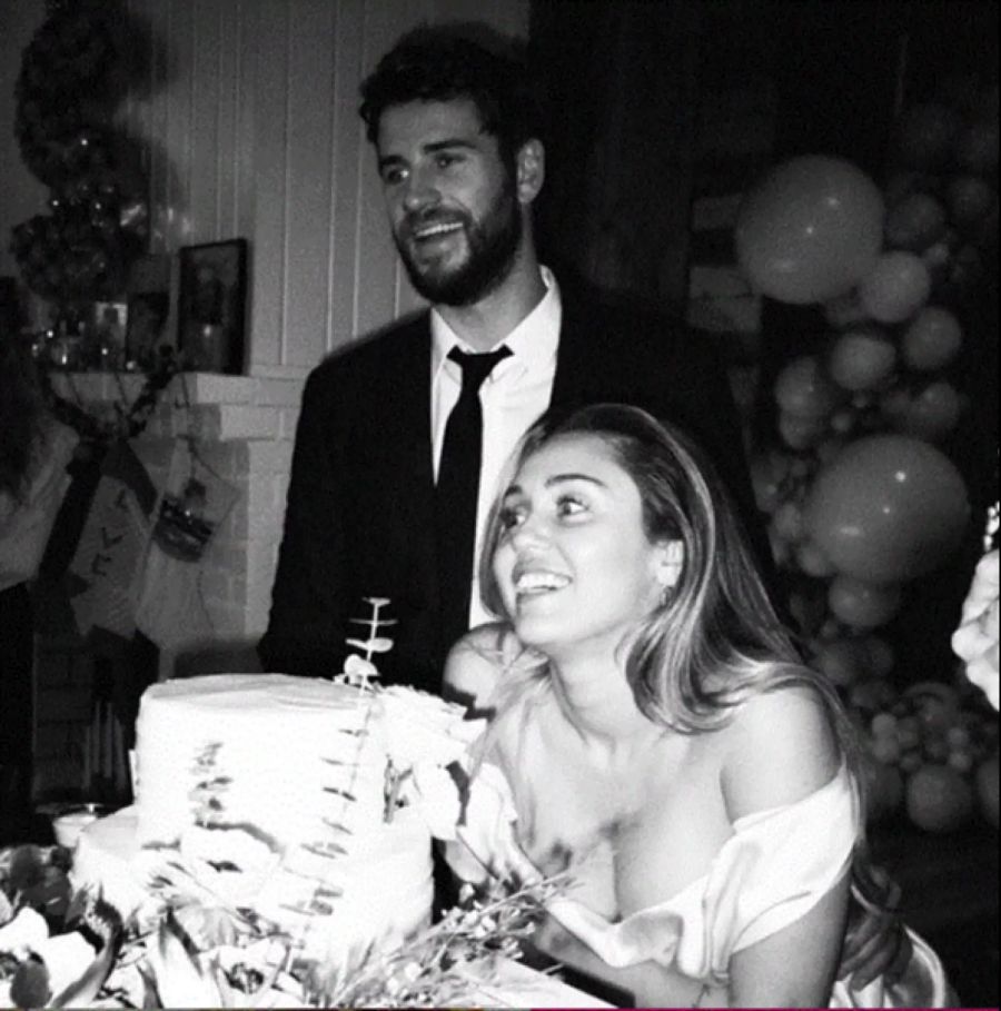 Miley Cyrus Liam Hemsworth