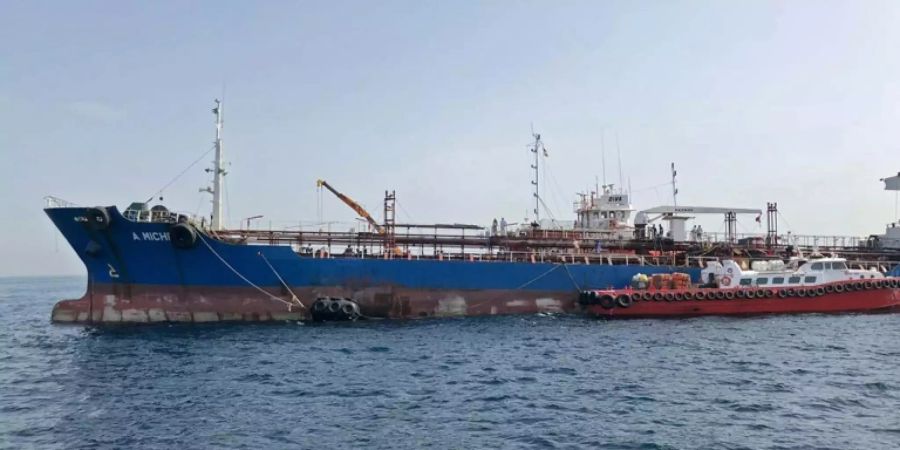 Betroffener Tanker vor den Emiraten