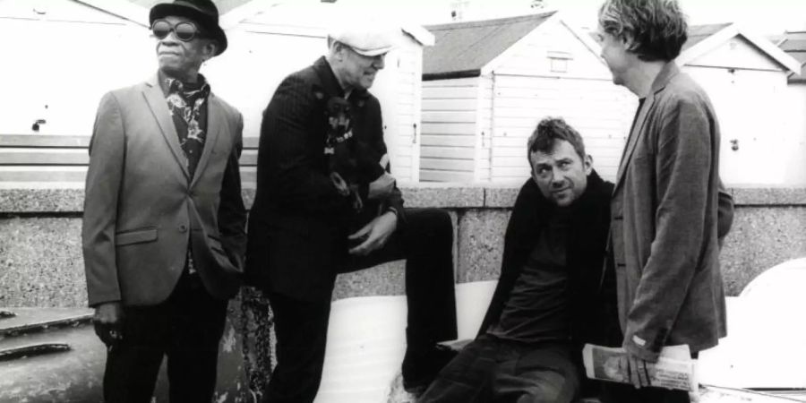 Wahnsinnshitze, Wahnsinnskonzert: The Good, The Bad &amp; The Queen. Foto: Warner Music/Pennie Smith