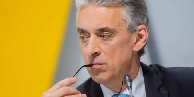 Frankfurt/Bonn/Gerlingen - Erste deutsche Manager plädieren für CO2-Steuer