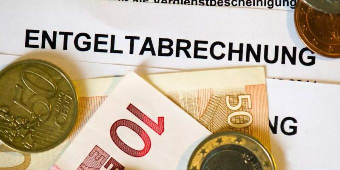 Deutsche Arbeitnehmer hatten etwas mehr Geld in der Tasche. (Archivbild) Reallöhne