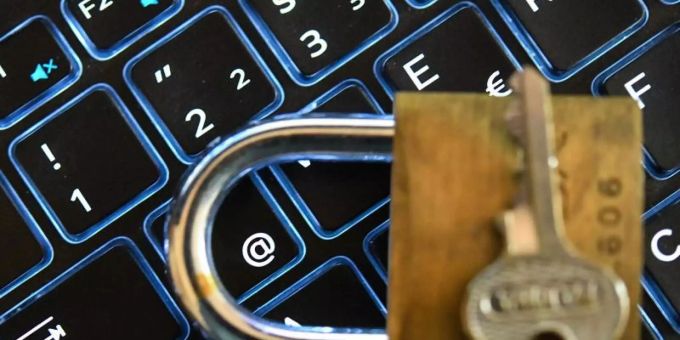 Die Bundesregierung will sich zur Blockchain auf ein Konzept einigen, das in Verwaltung und Finanzsektor für einen Durchbruch der Technologie sorgen soll. Foto: Patrick Pleul Die Bundesregierung will sich zur Blockchain auf ein Konzept einigen, das in Verwaltung und Finanzsektor für einen Durchbruch der Technologie sorgen soll. Foto: Patrick Pleul