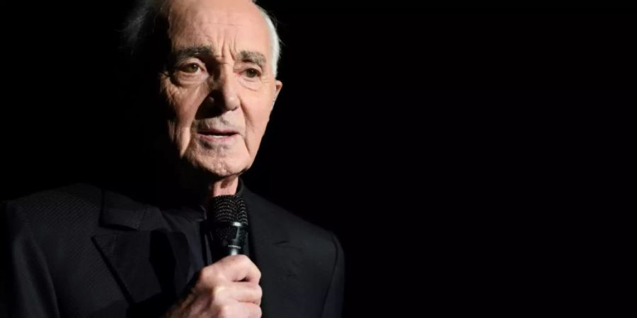 Aznavour bei einem Auftritt im Dezember 2017