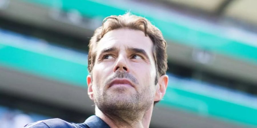 Wolfsburg-Trainer Ralf Kellermann fordert eine Professionalisierung der Frauenfussball-Bundesliga. Foto: Marcel Kusch