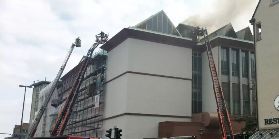Feuerwehr vor MMK in Frankfurt