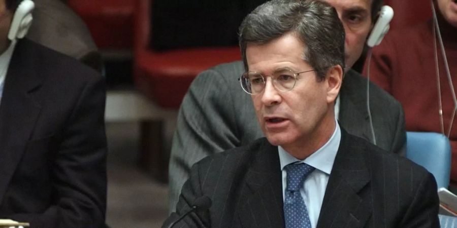 Jean-David Levitte war unter anderem französischer Uno-Botschafter in der Zeit der Anschläge vom 11. September in New York. Hier spricht er im Jahr 2002 vor den Mitgliedern des Sicherheitsrats. (Archivbild)
