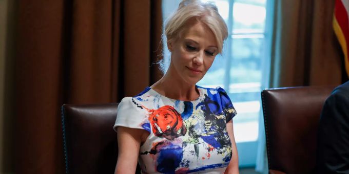 Kellyanne Conway räumt ihren Posten als Trumps Beraterin. Kellyanne Conway