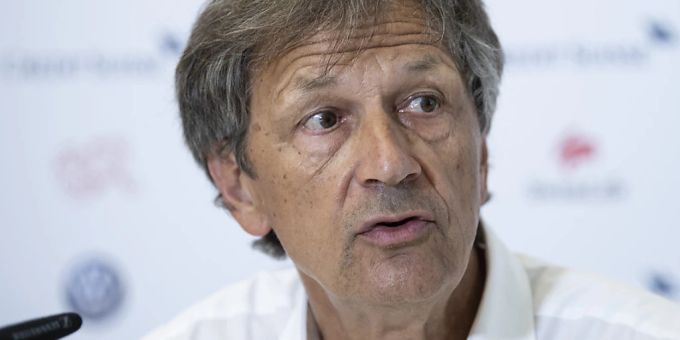 Fussballverbandspräsident Dominique Blanc ist enttäuscht über den Fifa-Entscheid zur «One Love»-Armbinde. Den Vorwurf, beim Einsatz für Menschenrechte gekuscht zu haben, will er nicht gelten lassen. (Archivbild) Fussballverbandspräsident Dominique Blanc ist enttäuscht über den Fifa-Entscheid zur «One Love»-Armbinde. Den Vorwurf, beim Einsatz für Menschenrechte gekuscht zu haben, will er nicht gelten lassen. (Archivbild)
