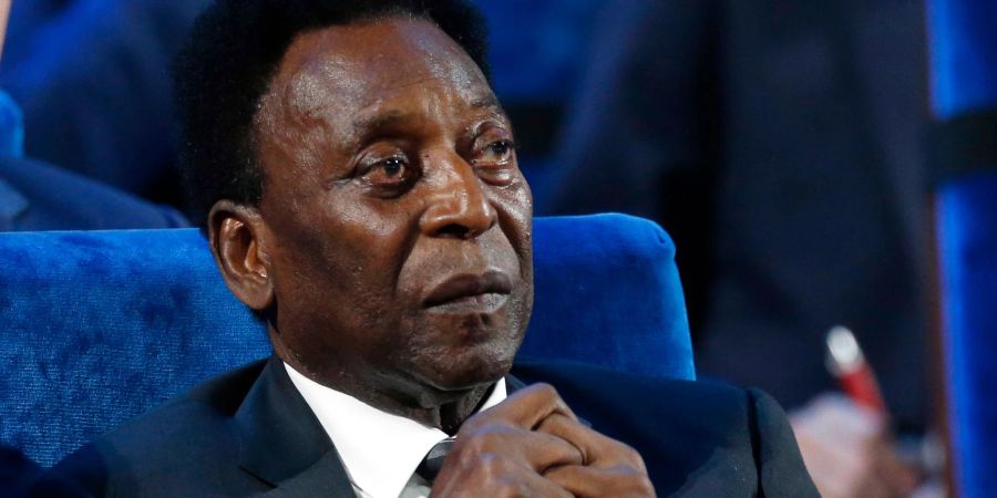 Pelé geht es nach einer Atemwegserkrankung im Zusammenhang mit einer Corona-Infektion etwas besser.