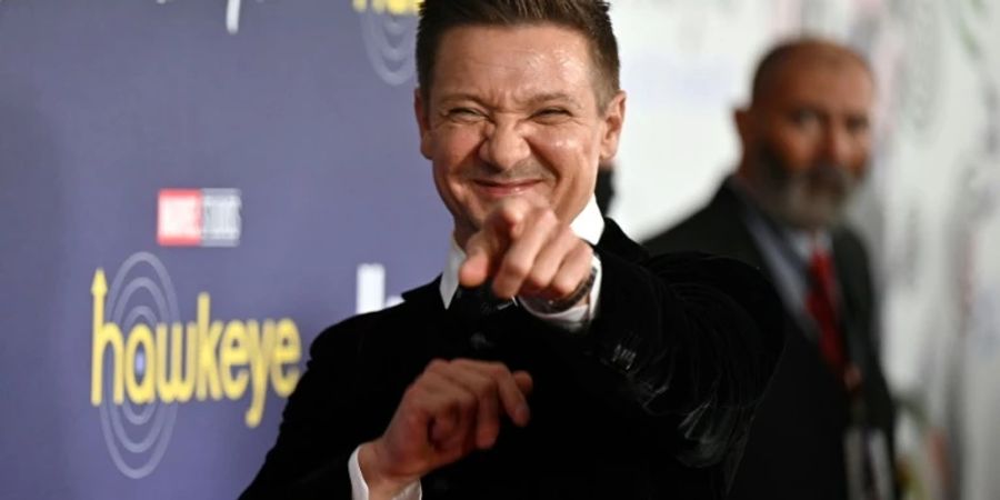 Jeremy renner