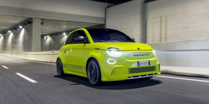 2023 Abarth 500e